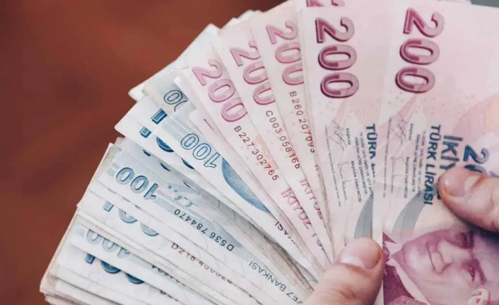 Emekli Bayram İkramiyesinde Rakamlar Netleşiyor: Masada İki Formül Var