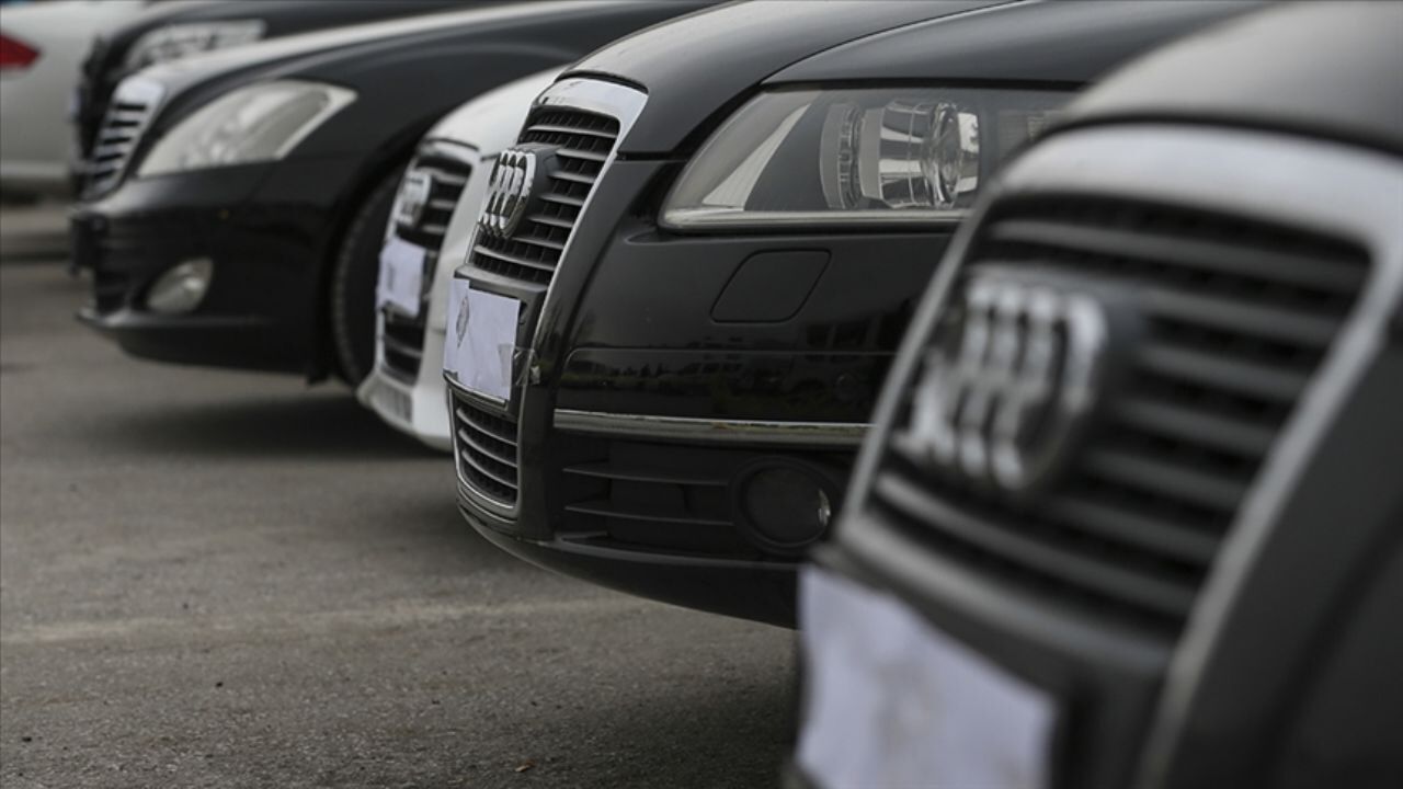  Gümrüklerin Görünmez Savaşı: 'Sahte Evrak' ve 'Çalıntı Lüks'ün Peşinde 1.7 Milyarlık Vurgun Önledi!