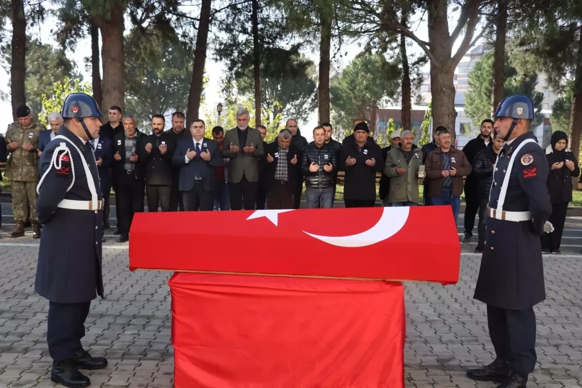 Kahramanmaraş'ta Feci Kaza: Jandarma Uzman Çavuş ve 6 Aylık Hamile Eşi Hayatını Kaybetti