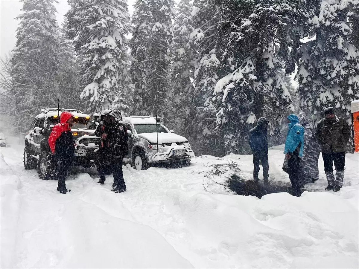 Karabük’te Kar Esareti Sona Erdi: 7 Kişi Kurtarıldı
