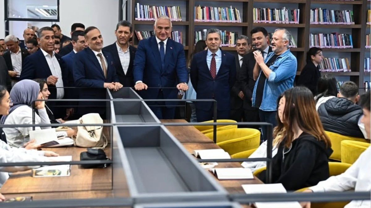 Türkiye'de Kütüphaneler 2025'te Rekor Üstüne Rekor Kırıyor