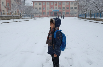 Karabük'te Kar Altında Saygı Duruşu