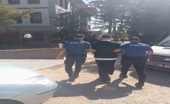 Karabük’te 8 Yıl Hapis Cezası Bulunan Kaçak Hükümlü Tutuklandı