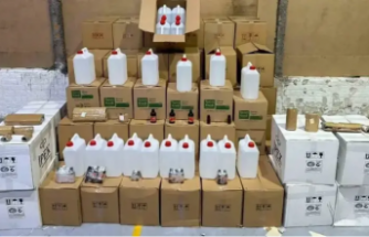 Yılbaşı Öncesi Dev Sahte Alkol Darbesi: Karşıyaka'da 1 Milyon TL'yi Aşan Kaçak Malzeme Ele Geçirildi