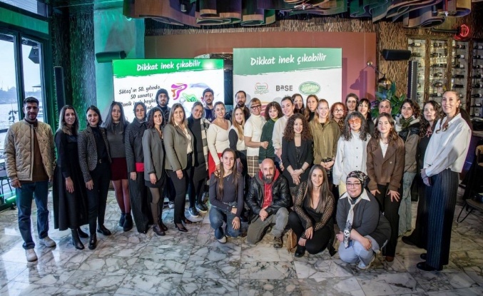 Sütaş’ın Mutlu İnekleri Bu Kez Sanatçı Elleriyle Şehirlerde