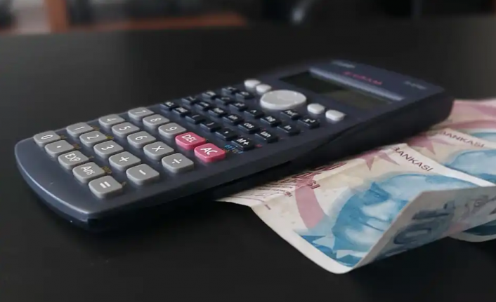 Öğretmenlere Aralık Ayında Üç Farklı Ödeme: Maaş ve İki Ek Ders Ücreti